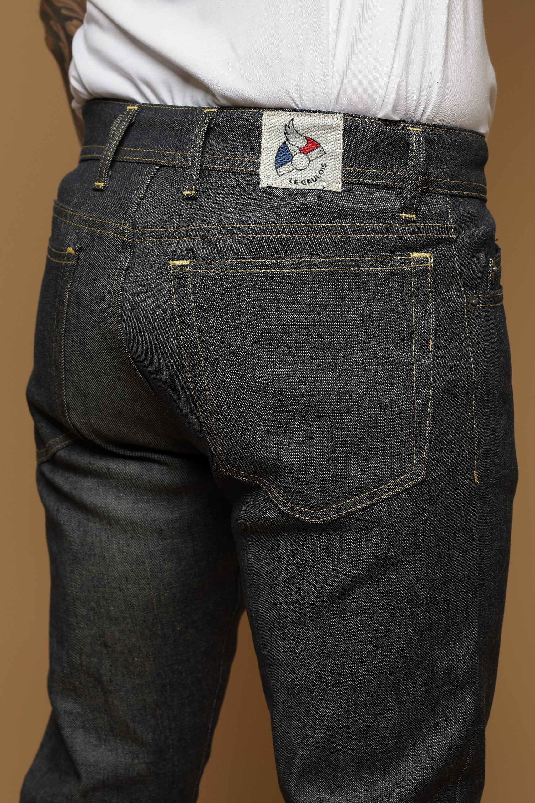 Jean pour homme Novio en 74 % lin / 23 % coton bio / 3 % élasthanne, coloris bleu jean, photo 3 sur 4, Le Gaulois Jeans