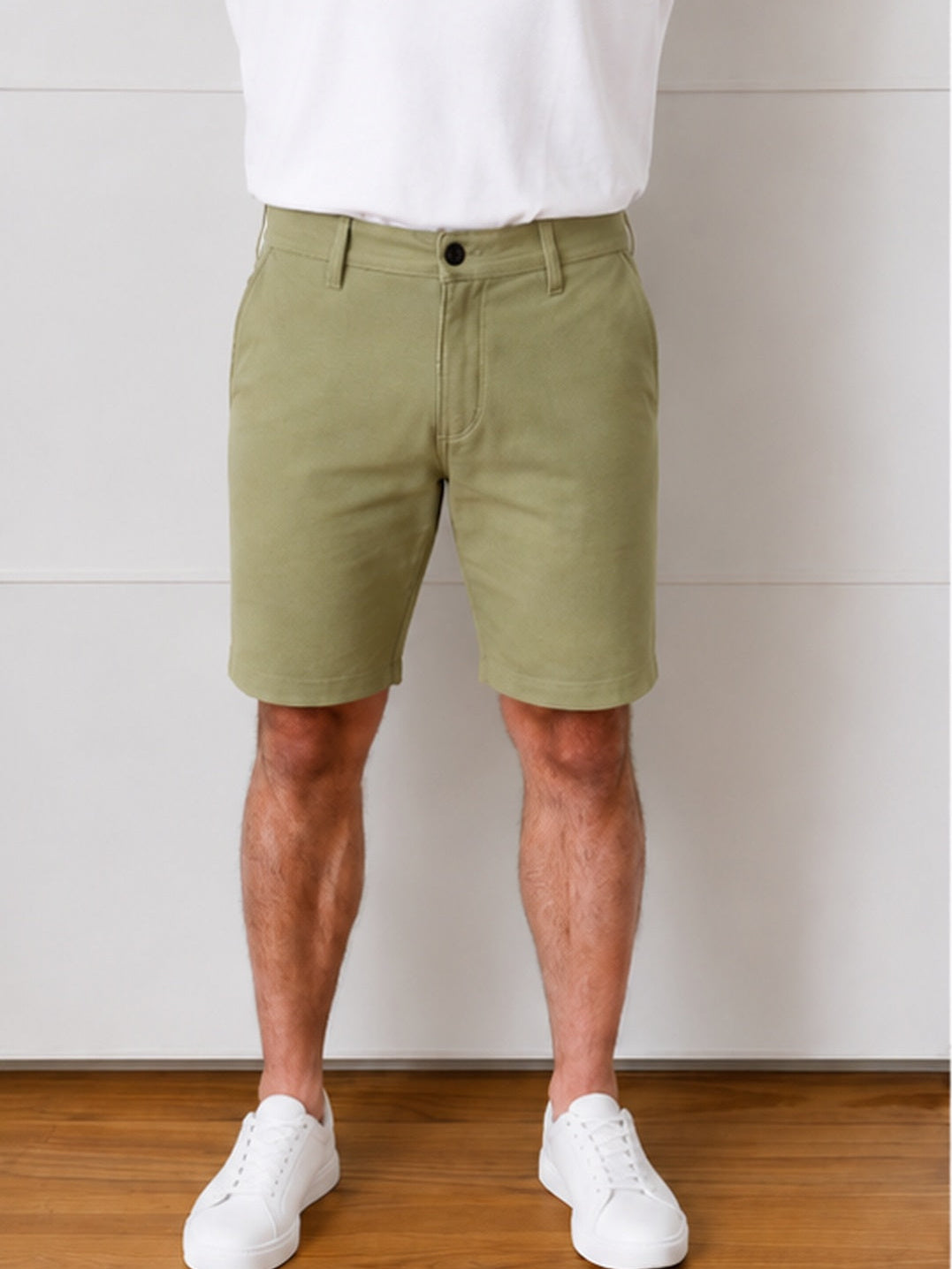 Bermuda pour homme Nantios en 98 % coton bio 2 % élasthanne, coloris kaki, vue de face, Le Gaulois Jeans