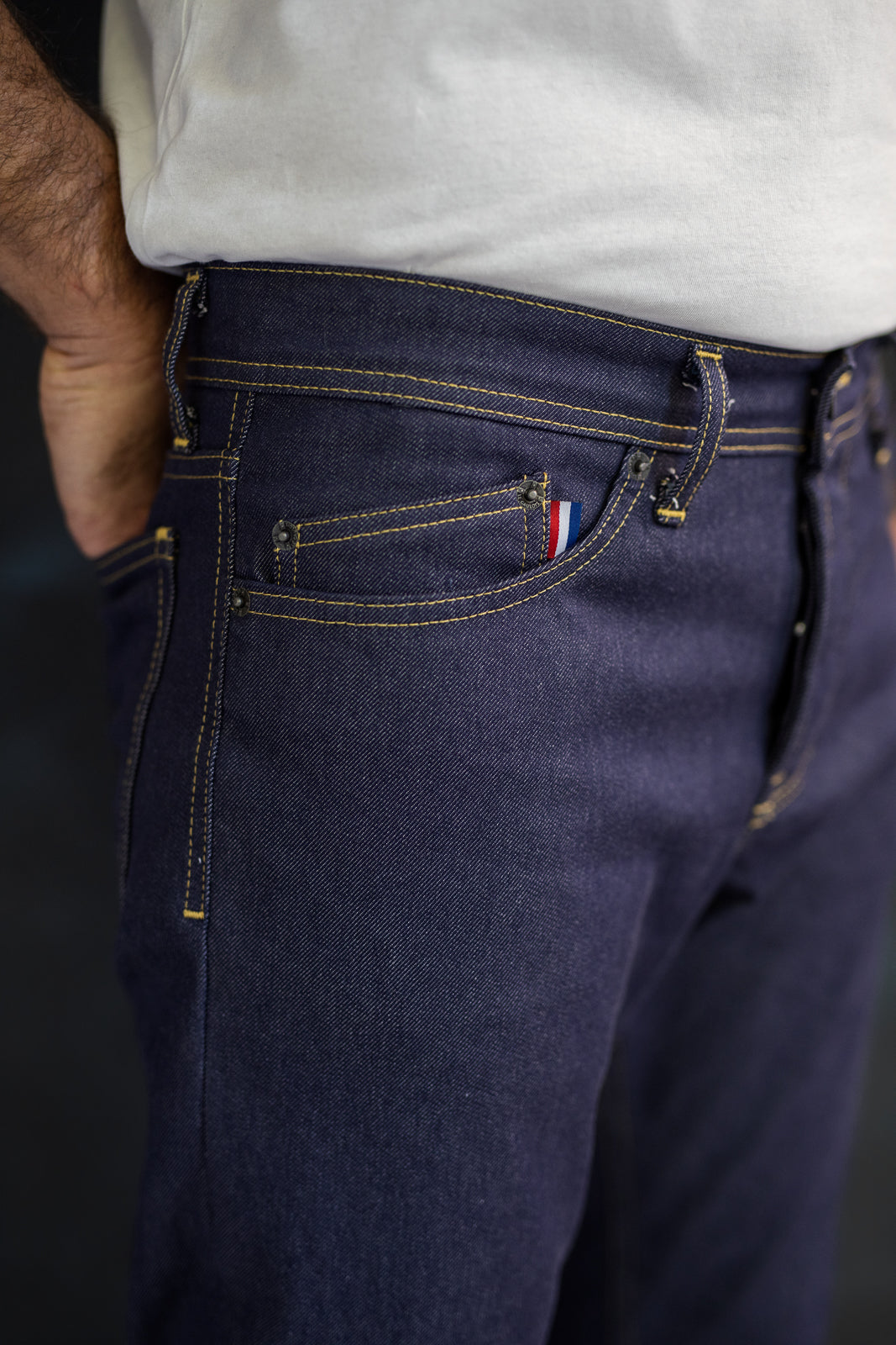 Noé Bleu - Jean homme en coton bio extensible