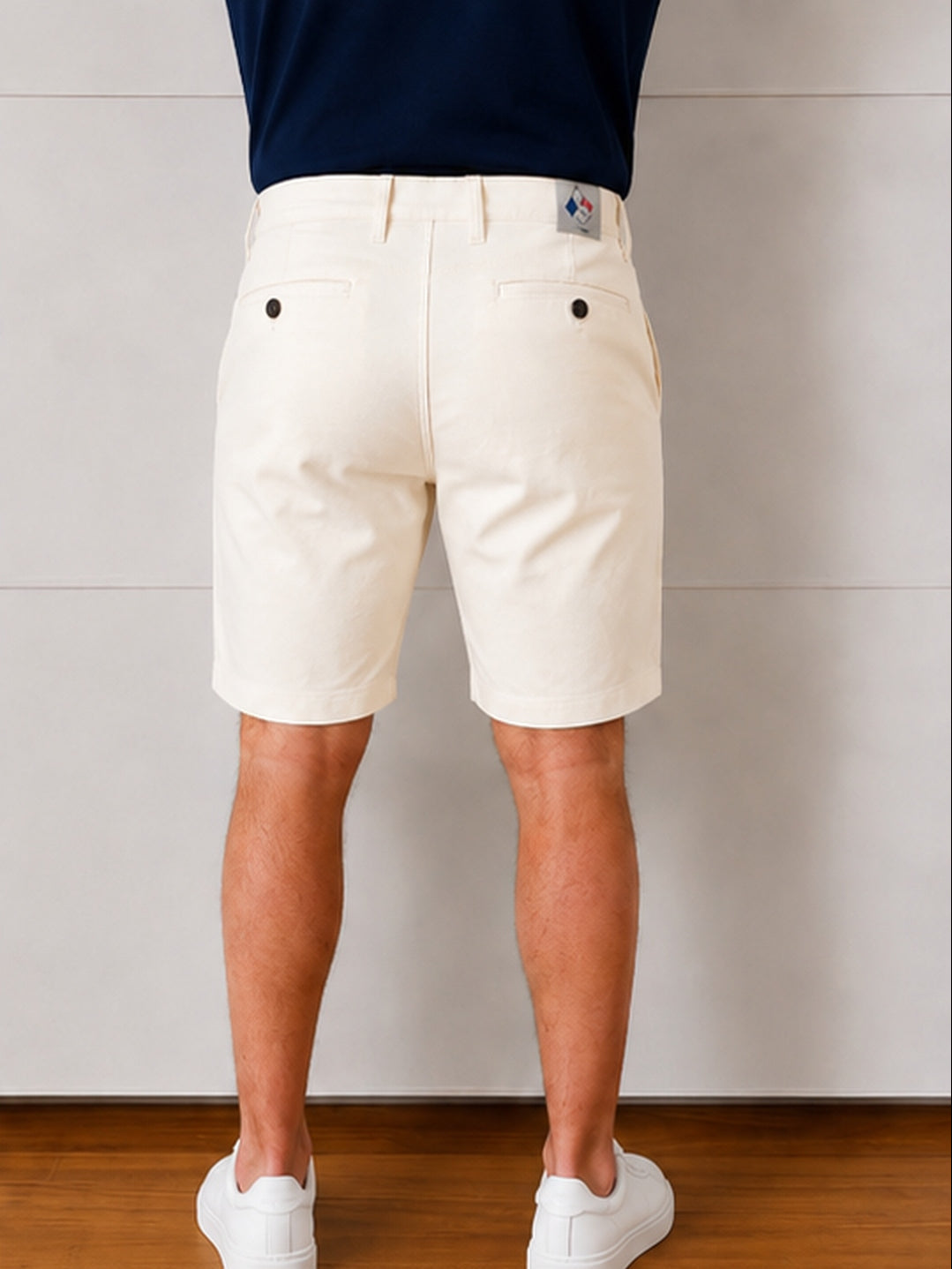 Bermuda pour homme Nantios en 98 % coton bio 2 % élasthanne, coloris écru, vue de dos, Le Gaulois Jeans