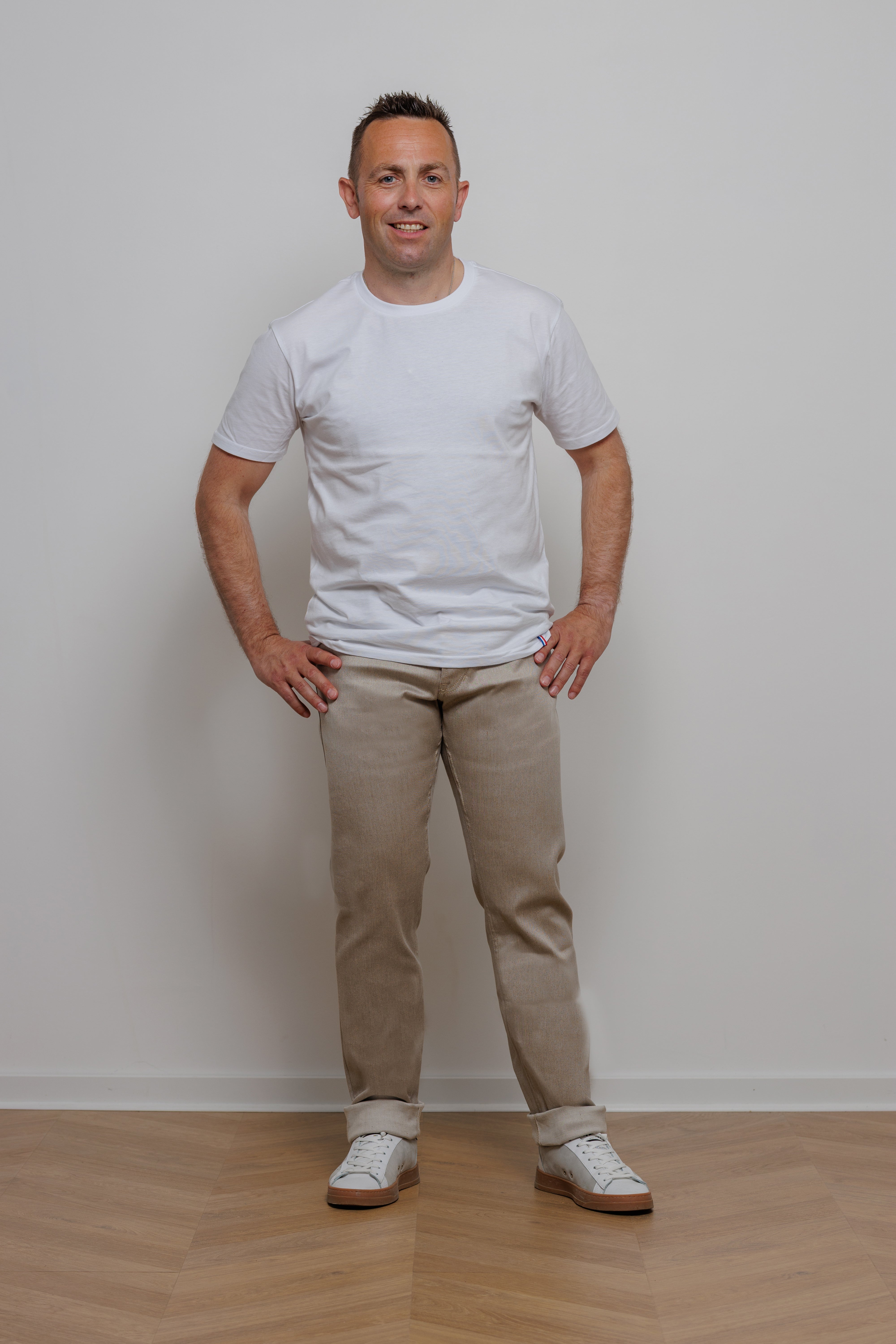 Jean pour homme Novio en 74 % lin / 23 % coton bio / 3 % élasthanne, coloris naturel, photo 1 sur 4, Le Gaulois Jeans