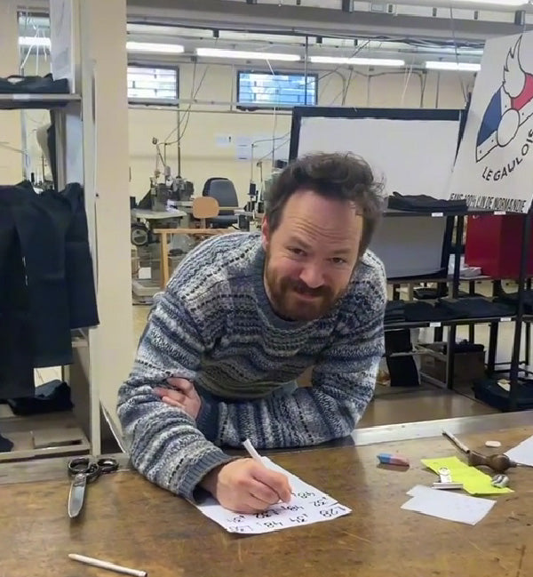 Valdis, responsable de la découpe