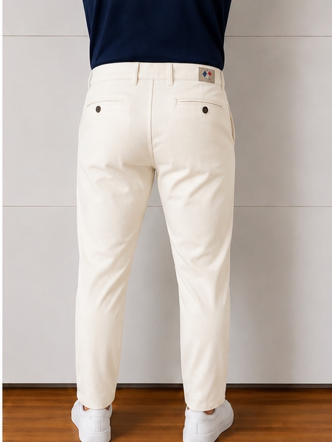 Jean pour homme Darius en 98 % coton bio / 2 % d'élasthanne, coloris écru, vue de dos, Le Gaulois Jeans