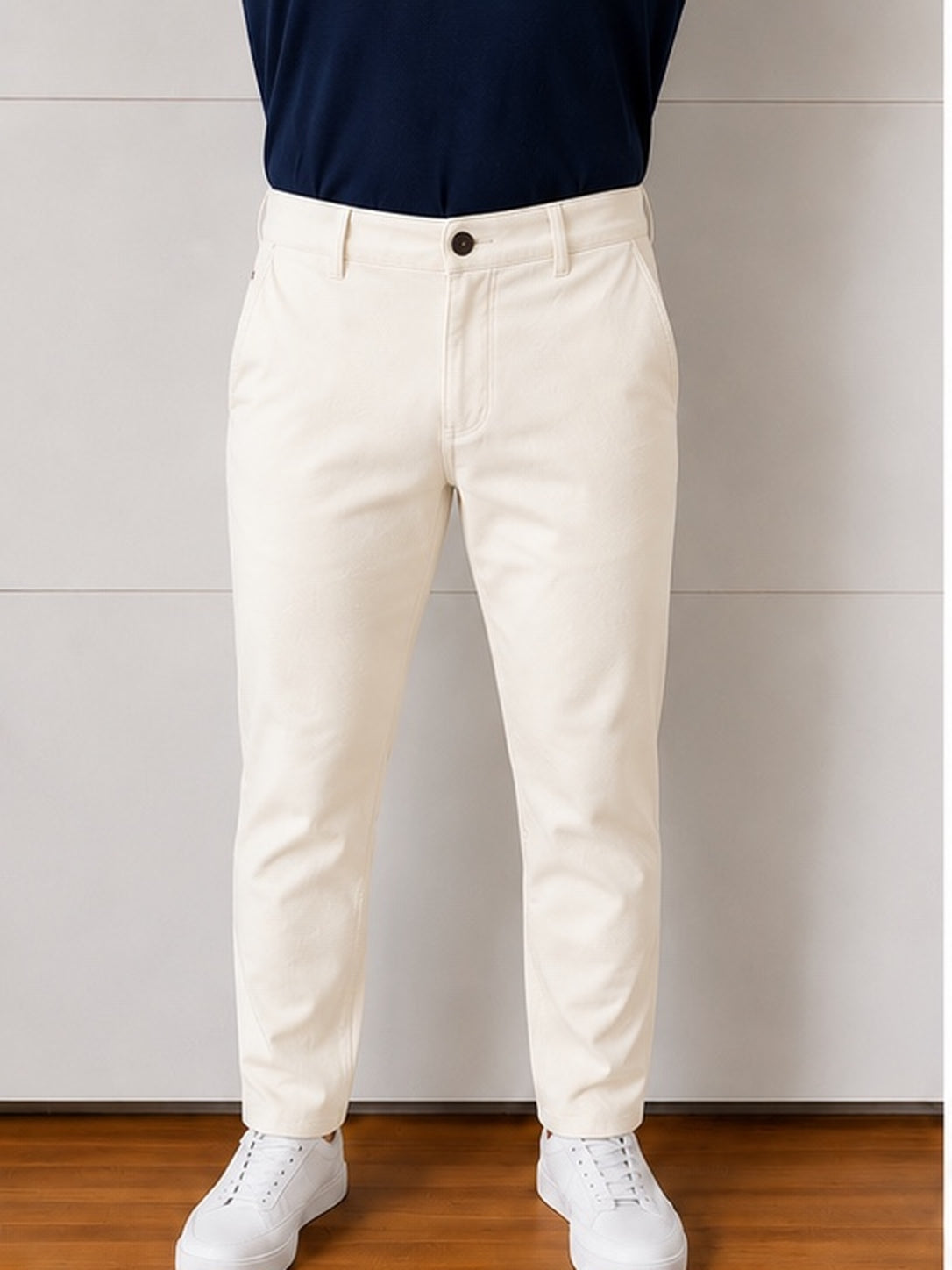 Jean pour homme Darius en 98 % coton bio / 2 % d'élasthanne, coloris écru, vue de face, Le Gaulois Jeans